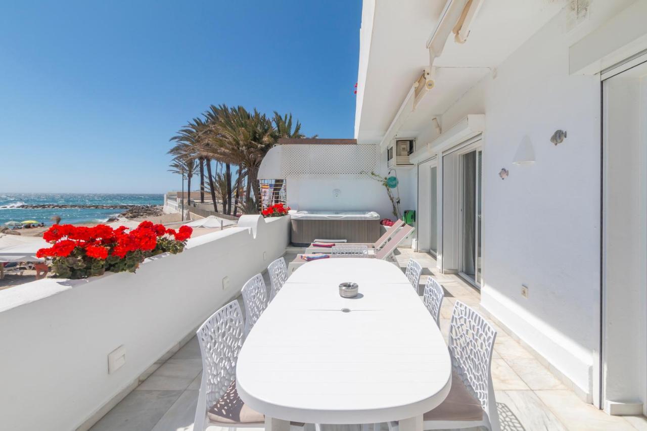 Apartment Superb Large On The Marbella